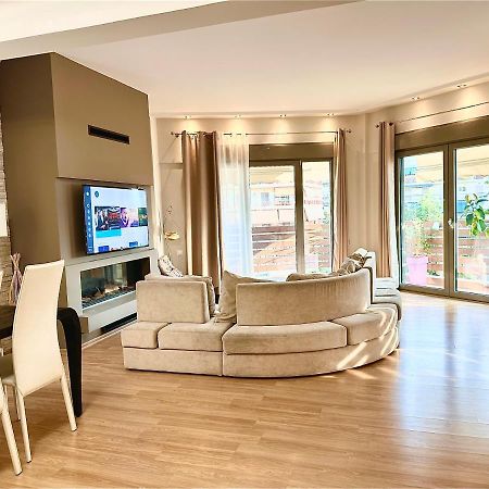 Cozy Apartment With Parking Near The City Center Atény Exteriér fotografie