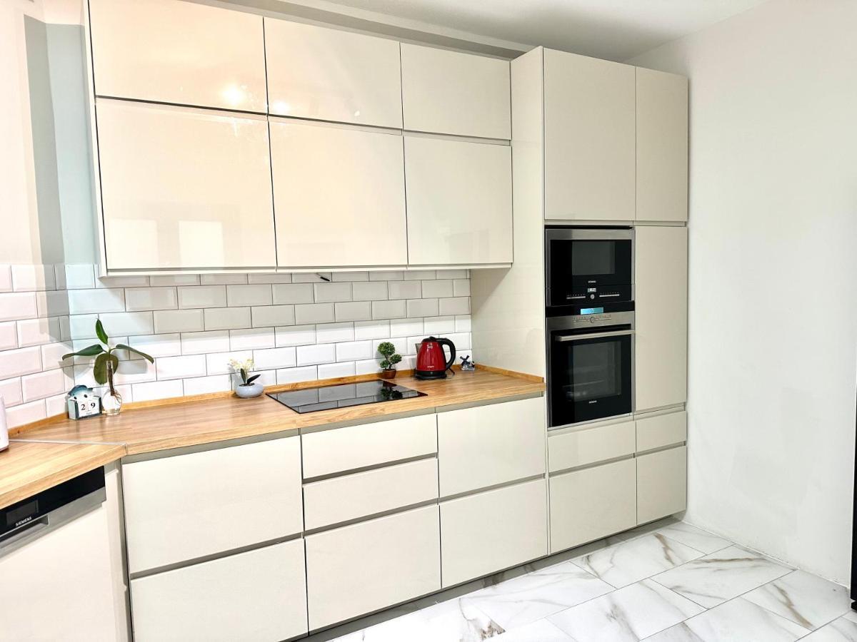 Cozy Apartment With Parking Near The City Center Atény Exteriér fotografie