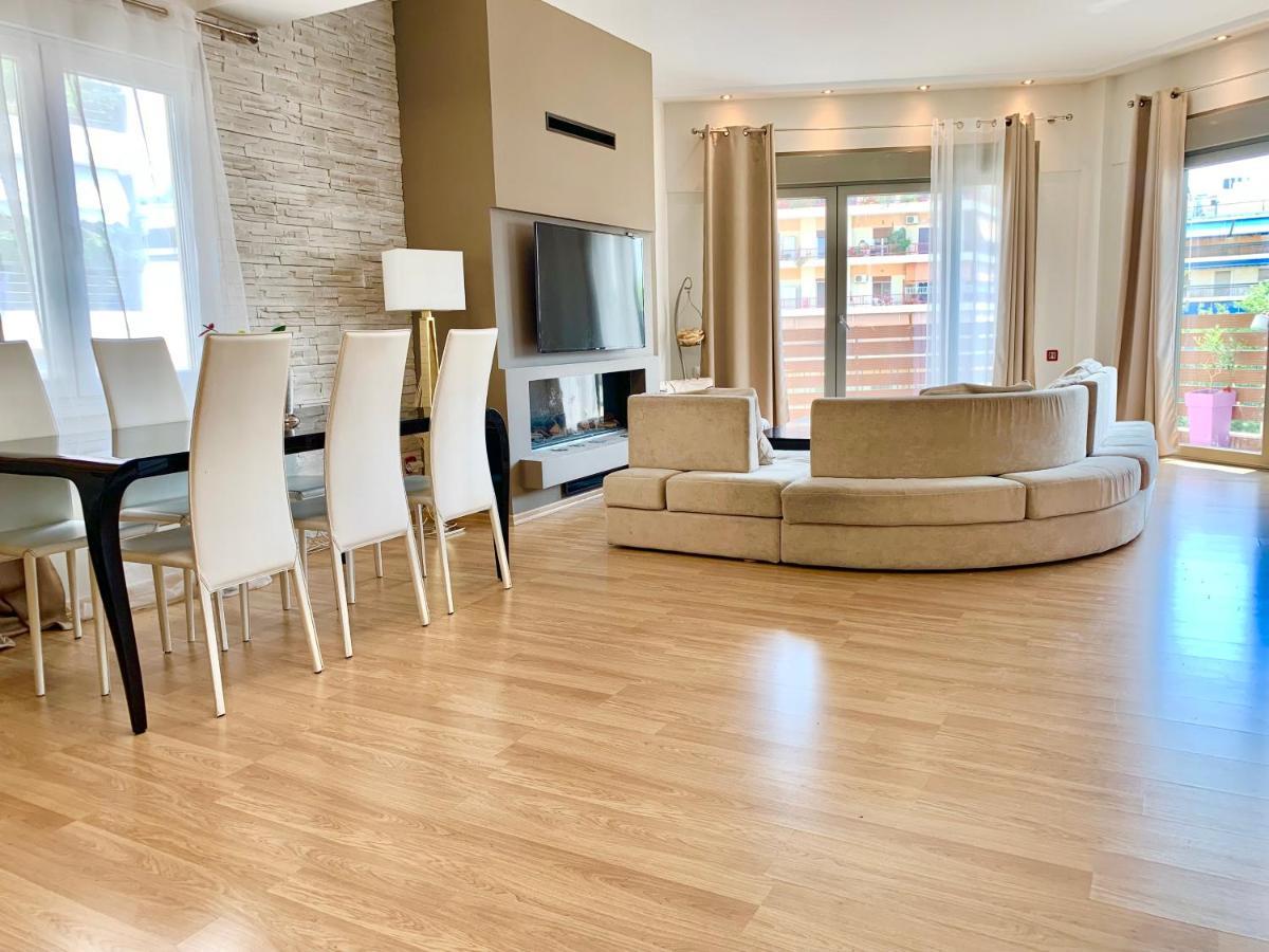 Cozy Apartment With Parking Near The City Center Atény Exteriér fotografie